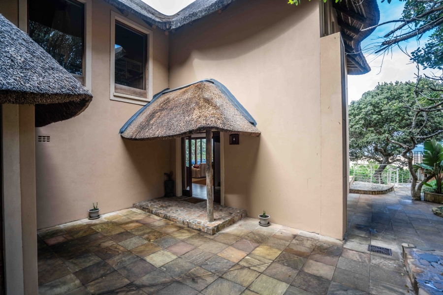 4 Bedroom Property for Sale in Kleinemonde Eastern Cape
